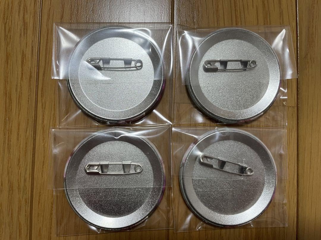 Amazon | 4点セット 亥清悠 ZONE OF OVERLAP 缶バッジ | バッジ